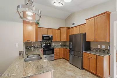 7933 E Jennifer Anne Drive, Tucson, AZ 85730 - Photo 4
