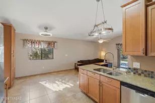 7933 E Jennifer Anne Dr, Tucson, AZ 85730 - Photo 6