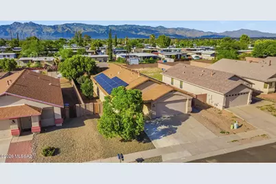 7933 E Jennifer Anne Drive, Tucson, AZ 85730 - Photo 2