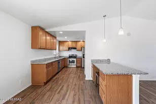 1695 W Calle Guadalajara, Tucson, AZ 85713 - Photo 12