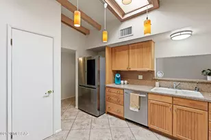 1045 W San Miguel Cir, Tucson, AZ 85704 - Photo 12