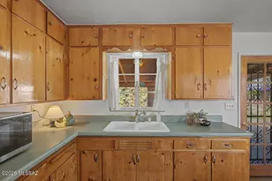 710 E Joan Pl, Tucson, AZ 85719 - Photo 12