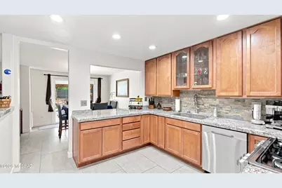 3043 N Sarsaparilla Place, Tucson, AZ 85749 - Photo 12