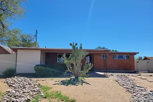 7342 E 28th Pl, Tucson, AZ 85710 - Photo 2