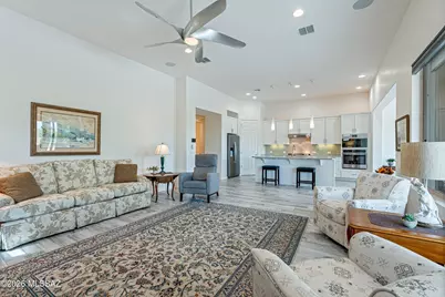 2431 E Page Mill Drive, Green Valley, AZ 85614 - Photo 6