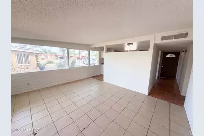 6956 E Lola Place, Tucson, AZ 85730 - Photo 10