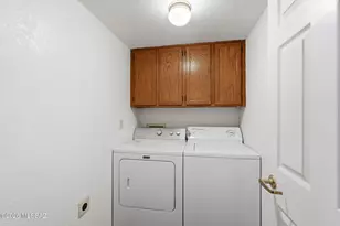 4221 N Summer Set Dr, Tucson, AZ 85750 - Photo 32