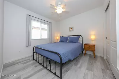 2353 W Silverbell Oasis Way, Tucson, AZ 85745 - Photo 20