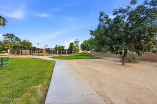 4741 N Woodside Dr, Tucson, AZ 85705 - Photo 30