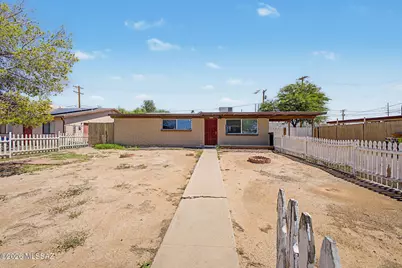 1815 S Winstel Avenue, Tucson, AZ 85713 - Photo 2