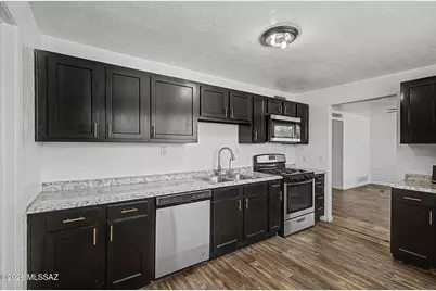 1815 S Winstel Avenue, Tucson, AZ 85713 - Photo 10