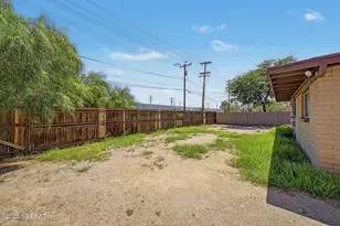 1815 S Winstel Ave, Tucson, AZ 85713 - Photo 24