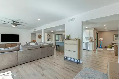 1642 W Calle Tiburon, Tucson, AZ 85704 - Photo 6