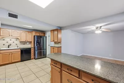 8457 E Beverly Street, Tucson, AZ 85710 - Photo 22