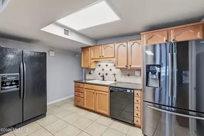 8457 E Beverly Street, Tucson, AZ 85710 - Photo 16