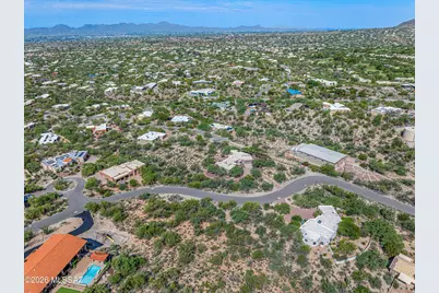 6280 N Jochums Drive, Tucson, AZ 85718 - Photo 18