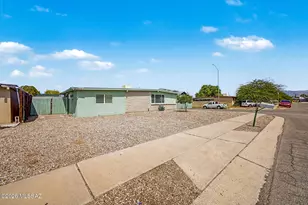 6991 E Brooks Dr, Tucson, AZ 85730 - Photo 30