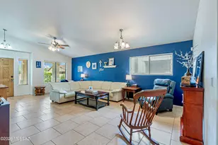 2351 W Golden Hills Rd, Tucson, AZ 85745 - Photo 6