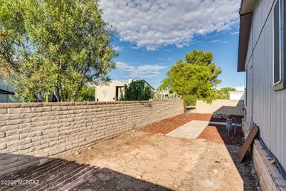 1728 W Coralbrooke Drive, Tucson, AZ 85705 - Photo 32