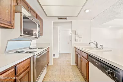 3195 N Homestead Place, Tucson, AZ 85749 - Photo 8