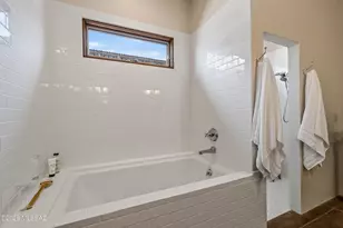 11599 N Adobe Village Pl, Marana, AZ 85658 - Photo 28