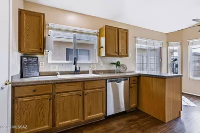 8100 N Millwheel Place, Tucson, AZ 85741 - Photo 14