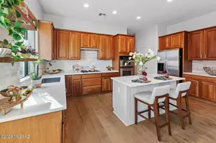 11946 N Copper Sky Pl, Oro Valley, AZ 85737 - Photo 8