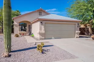 8318 S Via Del Palacio, Tucson, AZ 85747 - Photo 2