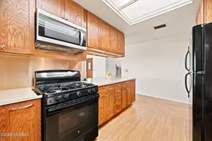 3660 W El Moraga Pl, Tucson, AZ 85745 - Photo 18