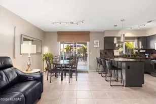 8816 N Old Well Pl, Tucson, AZ 85743 - Photo 12