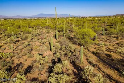 2595 N Lloyd Bush Drive, Tucson, AZ 85745 - Photo 32