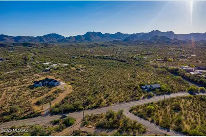 2595 N Lloyd Bush Drive, Tucson, AZ 85745 - Photo 18