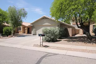 1305 N Wildcat Diers Rd, Tucson, AZ 85745 - Photo 1