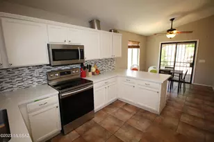 1305 N Wildcat Diers Rd, Tucson, AZ 85745 - Photo 10