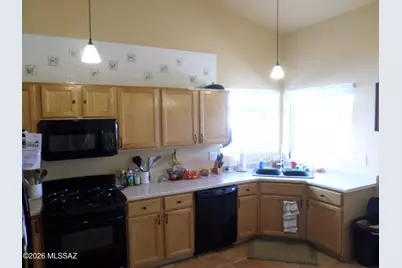 9006 N Willeta Drive, Tucson, AZ 85743 - Photo 8