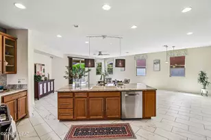 11589 W Granville Dr, Marana, AZ 85653 - Photo 8