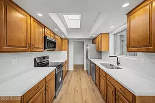 5780 Cochise Trail, Tucson, AZ 85750 - Photo 6