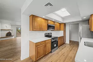5780 Cochise Trail, Tucson, AZ 85750 - Photo 4