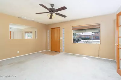 4649 E 9th Street, Tucson, AZ 85711 - Photo 4