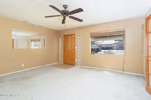 4649 E 9th St, Tucson, AZ 85711 - Photo 4