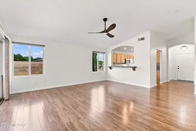 8987 N Mexican Sage Place, Tucson, AZ 85742 - Photo 8