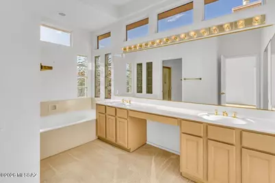 14441 N Lost Arrow, Oro Valley, AZ 85755 - Photo 20
