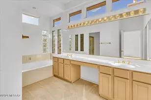 14441 N Lost Arrow, Oro Valley, AZ 85755 - Photo 20