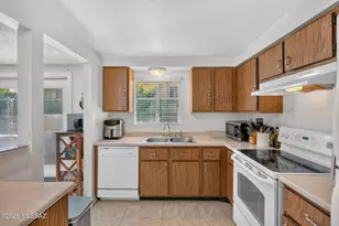 9315 E Old Spanish Trail, Tucson, AZ 85710 - Photo 18
