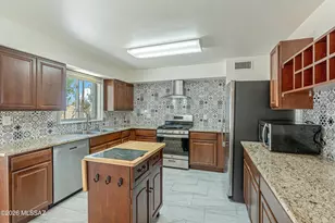 6261 E 15th St, Tucson, AZ 85710 - Photo 1