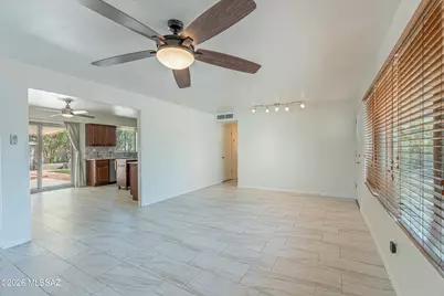 6261 E 15th Street, Tucson, AZ 85710 - Photo 14