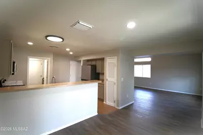 2475 W Waterway Place, Tucson, AZ 85705 - Photo 8