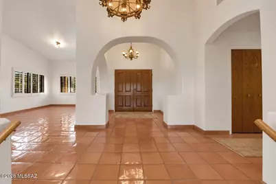 5290 W Rhyolite Loop, Tucson, AZ 85745 - Photo 4