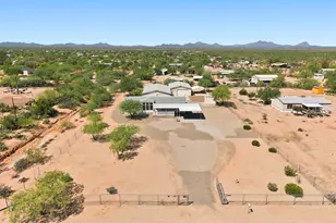 6321 N Desert Trail Rd, Tucson, AZ 85743 - Photo 2