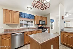6321 N Desert Trail Rd, Tucson, AZ 85743 - Photo 24